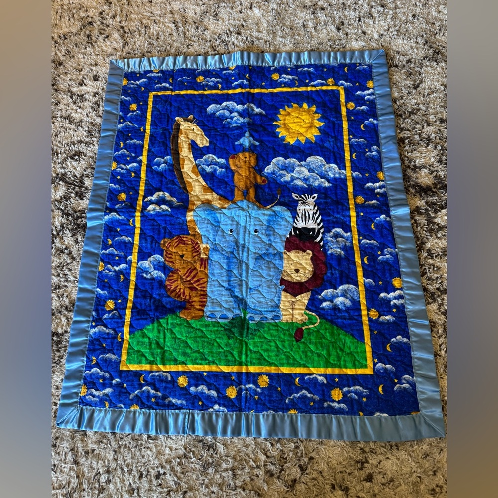 Beautiful vintage jungle themed baby blanket
